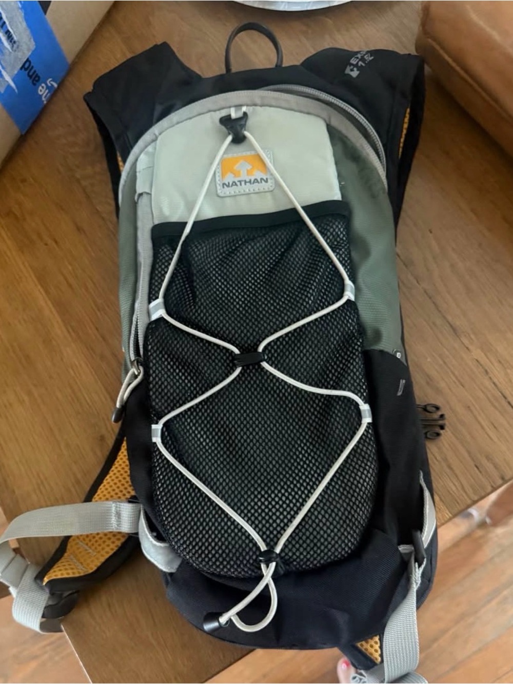 Natan Lightweight Hydration Pack Backpack - Black & Gray